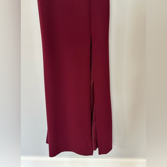 Lulus Aveline Burgundy Off-the-Shoulder Maxi Dress NWT - Picture 6 of 6